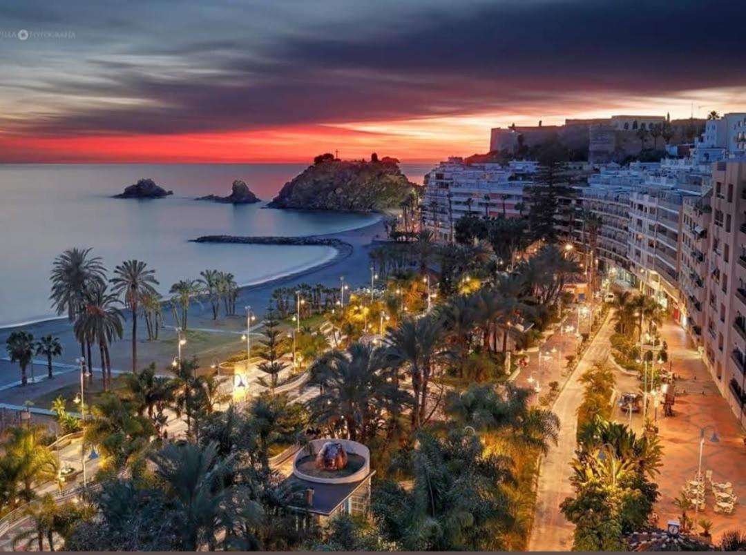 Apartamento Con Encanto Y Preciosas Vistas Junto A La Playa Almuñécar Exterior foto